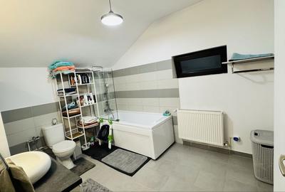 Casă cu 4 camere în Berceni - 4