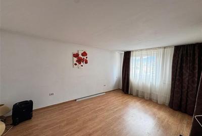 Doua case de vanzare, teren 800 mp, Zarnesti, Brasov - 14