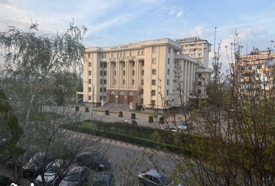 Apartament cu 2 camere decomandat în Central - 3