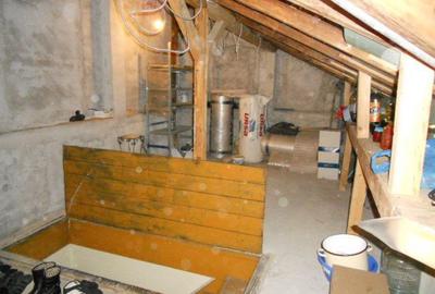 Casă cu 5 camere cu Teren 220 Mp în Dacia - 10