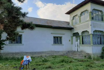 Casă cu 4 camere în Fâlfani - 6