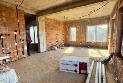 Casă cu 4 camere cu Teren 420 Mp în Săsar - 7