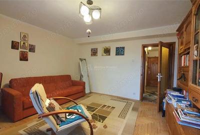 Apartament cu 3 camere decomandat în Obcini - 3