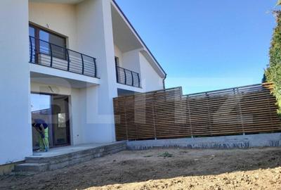 Casă cu 4 camere cu Teren 260 Mp în Central - 7