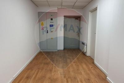 Spațiu comercial, de 272 mp, în Moșilor - 7