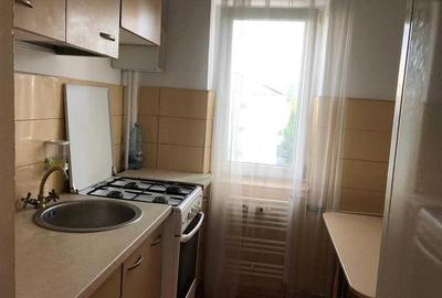 Apartament cu 3 camere semidecomandat, mobilat în Alexandru cel Bun - 6