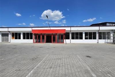 CLADIRE INDIVIDUALA ( SPATIU COMERCIAL) CU TEREN DE VANZARE IN ONESTI - 2