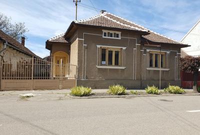 Casă cu 3 camere în Central - 5