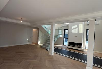 Duplex cu 4 camere cu Canalizare în Băneasa - 23