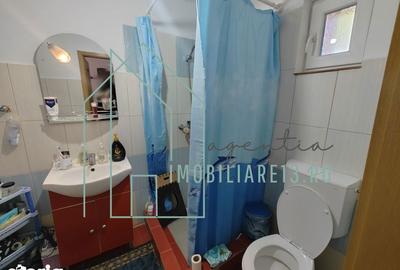 Casă cu 5 camere cu Teren 3502 Mp în Central - 11
