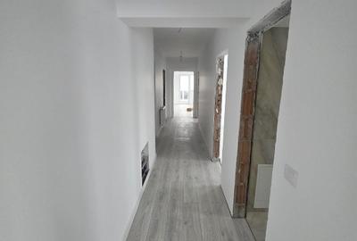 Apartament cu 3 camere decomandat în Miroslava - 14