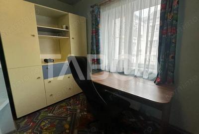 Apartament 3 camere decomandat 2 balcoane 2 bai Valea Aurie Sibiu - 4