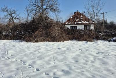 Teren de 1882 mp, în Polovragi - 2