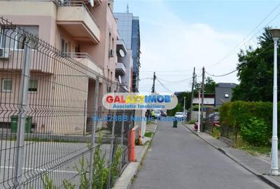 Casă cu 9 camere cu Teren 260 Mp în Băneasa - 7