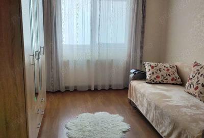 Apartament cu 3 camere decomandat în Central - 1