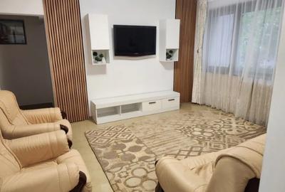 Proprietar, închiriez  apartament cu 3  camere - 1