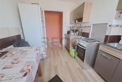 Apartament cu 2 camere nedecomandat în Nufărul - 10