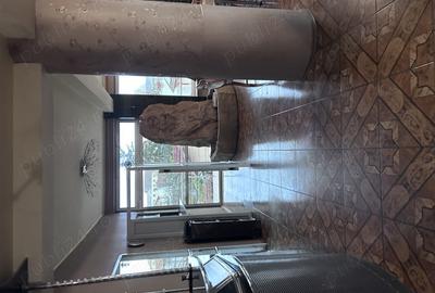 Spațiu comercial, de 98 mp, în Central - 10