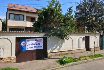 Casă individuală cu 7 camere cu Teren 350 Mp în Giulești - 1