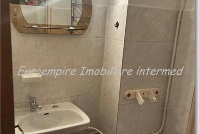 Apartament cu 3 camere decomandat în Abator - 3