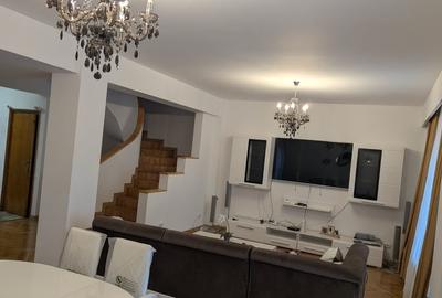 Apartament cu 4 camere decomandat, mobilat în P-ța Victoriei - 11