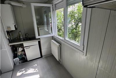 Apartament cu 3 camere decomandat în Aradului - 9