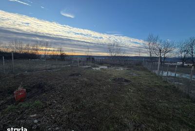 Teren de 322 mp, în Central - 8