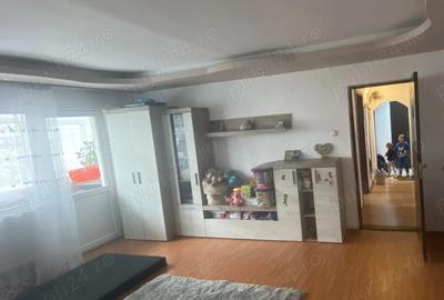 Vand apartament cu 3 camere - 3
