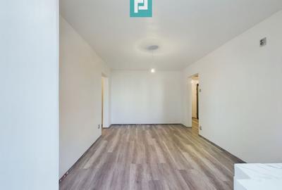 Apartament cu 3 camere semidecomandat în Aurel Vlaicu - 2
