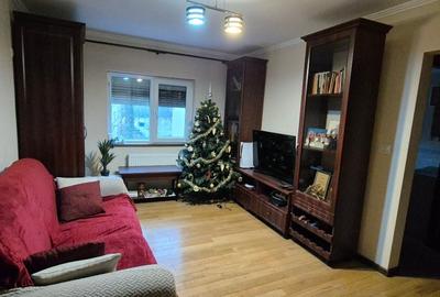 Apartament cu 4 camere decomandat în Bucovina - 3