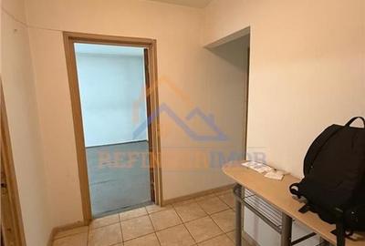 Vanzare apartament 3 camere, decomandat, etaj 1 zona Drumul Taberei - 5