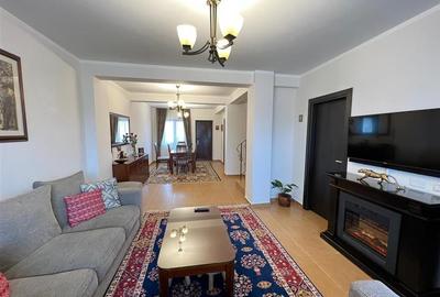 Vila / Duplex de vanzare cu toate utilitatile , mobilata si utilata - 1