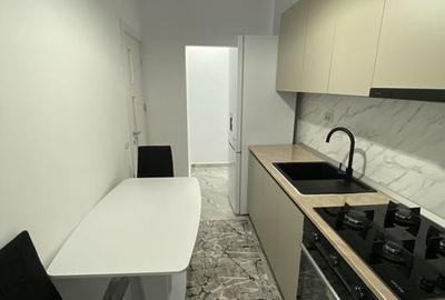 Garsoniera decomandata Militari Residence - 5