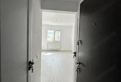 Pallady Garsoniera 21 mp la 5 minute metrou 1 Decembrie 1918 - 10