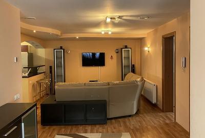 Apartament cu 3 camere în 1 Mai - 1