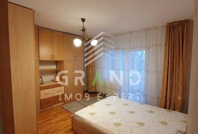 Apartament cu 4 camere semidecomandat, mobilat în Plopilor
