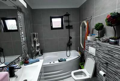 Casa de vanzare sau schimb parter + mansarda - 13