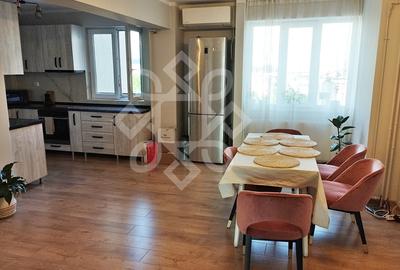 Apartament cu 3 camere decomandat, mobilat în Decebal - 5