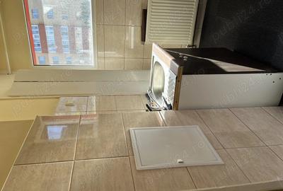 Ofer garsoniera de inchiriat 320 euro - 2