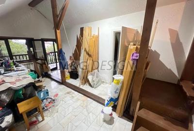 Casă cu Teren 1176 Mp în Giarmata