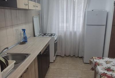 Apartament cu 4 camere decomandat în Drumul Taberei - 4