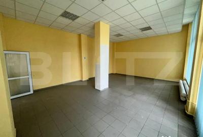 Spațiu comercial, de 120 mp, în 22 Decembrie - 8