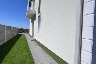 Duplex cu 4 camere cu Teren 269 Mp în Remetea Mare - 3