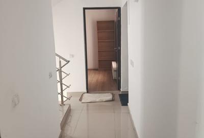 Casă cu 20 camere cu Teren 550 Mp în P-ța Victoriei - 3