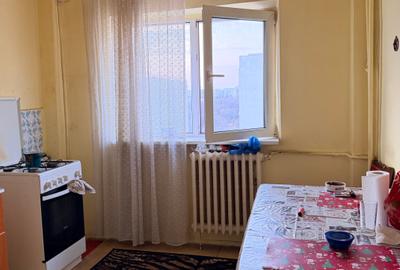 Apartament cu 3 camere decomandat în Muncii - 9