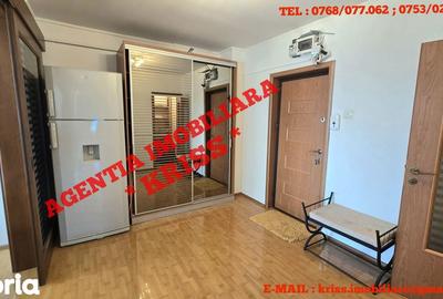 Apartament cu 3 camere decomandat în Central - 4