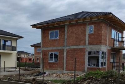 Casa individuală 5 camere in Dezmir, teren 420 mp, utili 125 mp Casa individuală 5 camere in Dezmir, teren 420 mp, utili 125 mp - 5