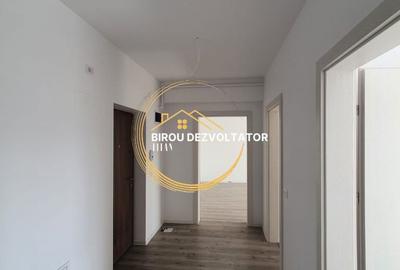 Apartament cu 3 camere decomandat în Titan - 3