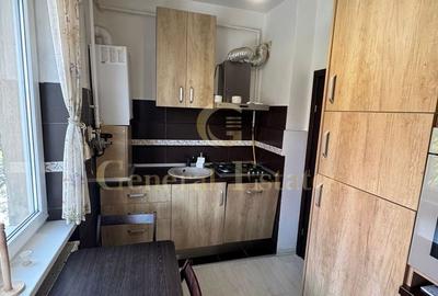 Apartament cu 2 camere în Tractorul - 5