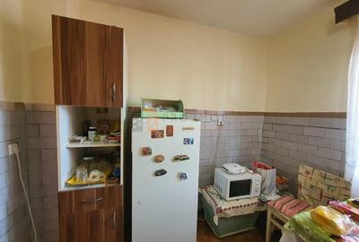 Apartament 3 camere cf1 decomandat zona Brosteni - 7